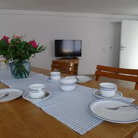Apartment Grosszuegige Zwei-zimmerwohnung Ochsenhausen