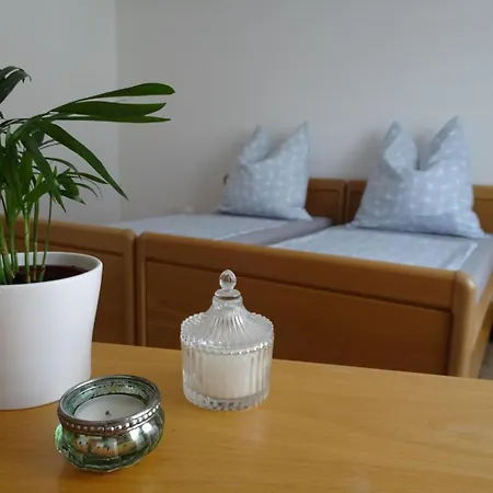 Grosszuegige Zwei-zimmerwohnung *